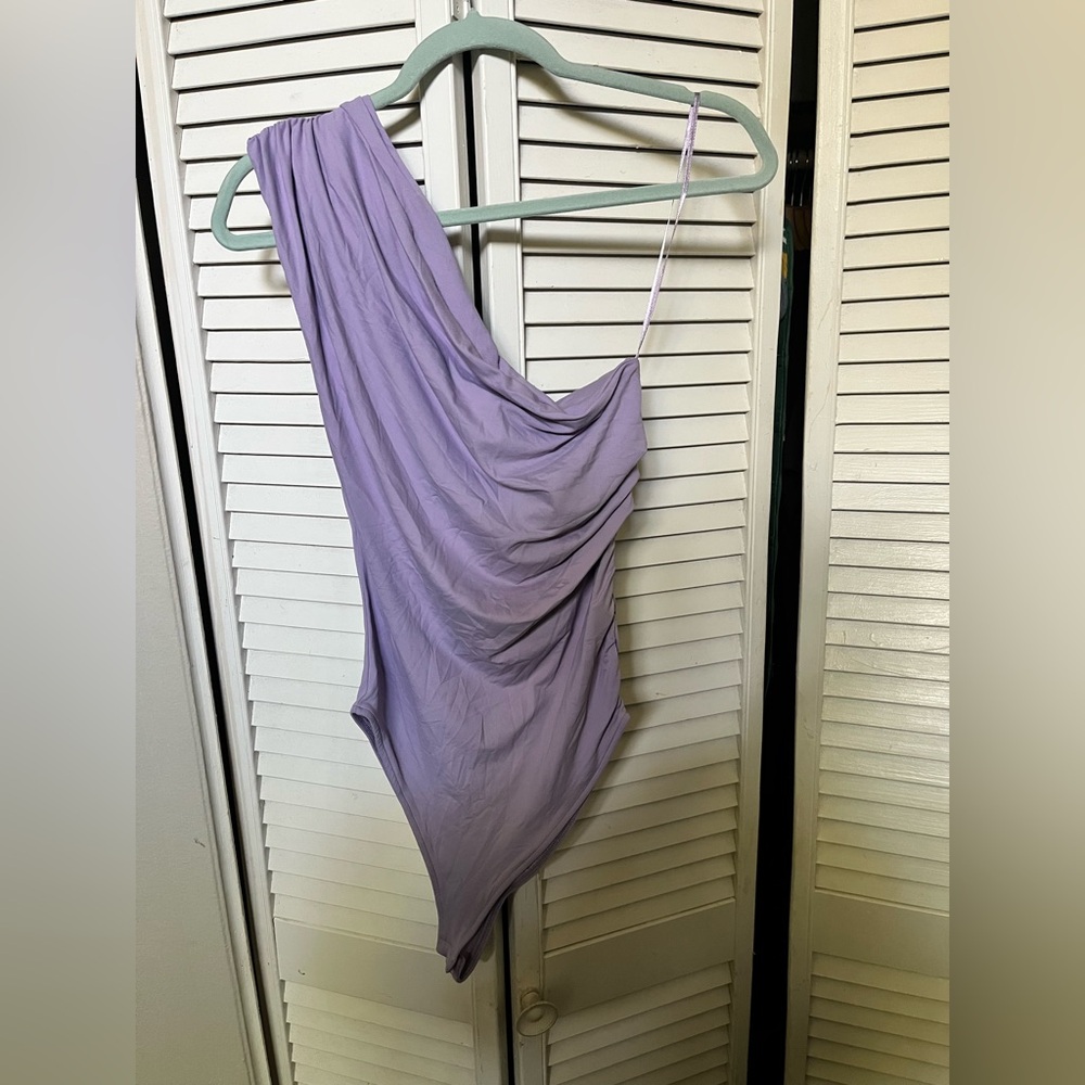 NWOT ZARA Lavender One-Shoulder Bodysuit